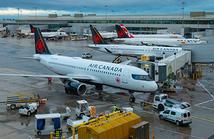 Gestion du trafic aérien et coordination des vols